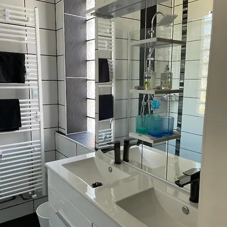 ヴィラ Luxueuse *